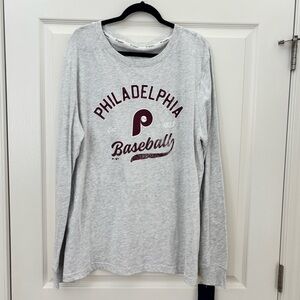 NWT: Philadelphia Phillies Fanatics Baseball Longsleeve Gray T-Shirt